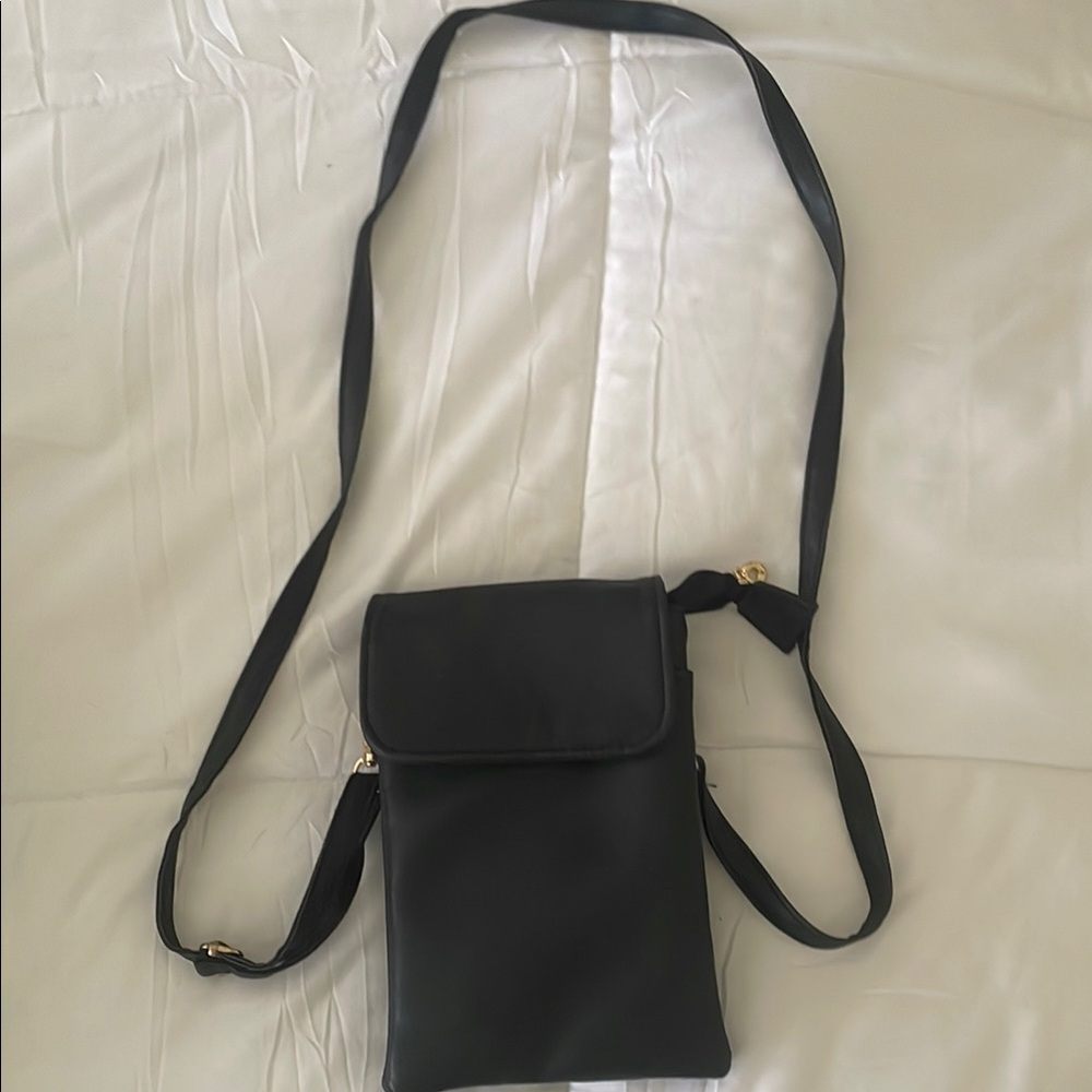 Elegant Black Crossbody Bag